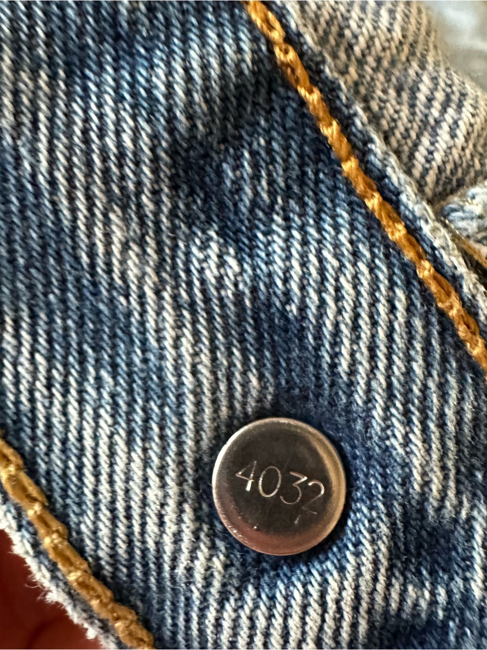 Vintage 501 Levi’s - Picture 7 of 16